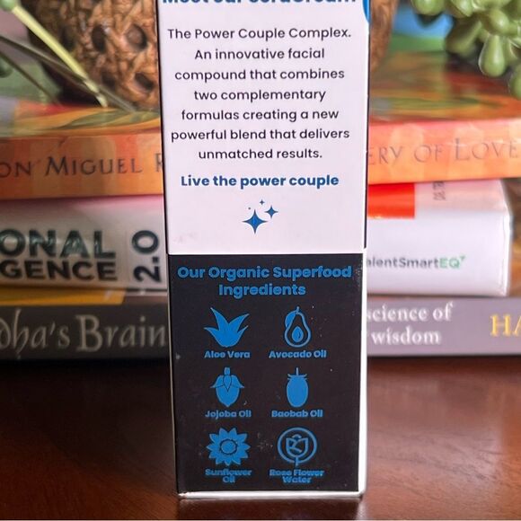 Couplx Power Couple Complex Moisturizer face & neck formula - Picture 4 of 12